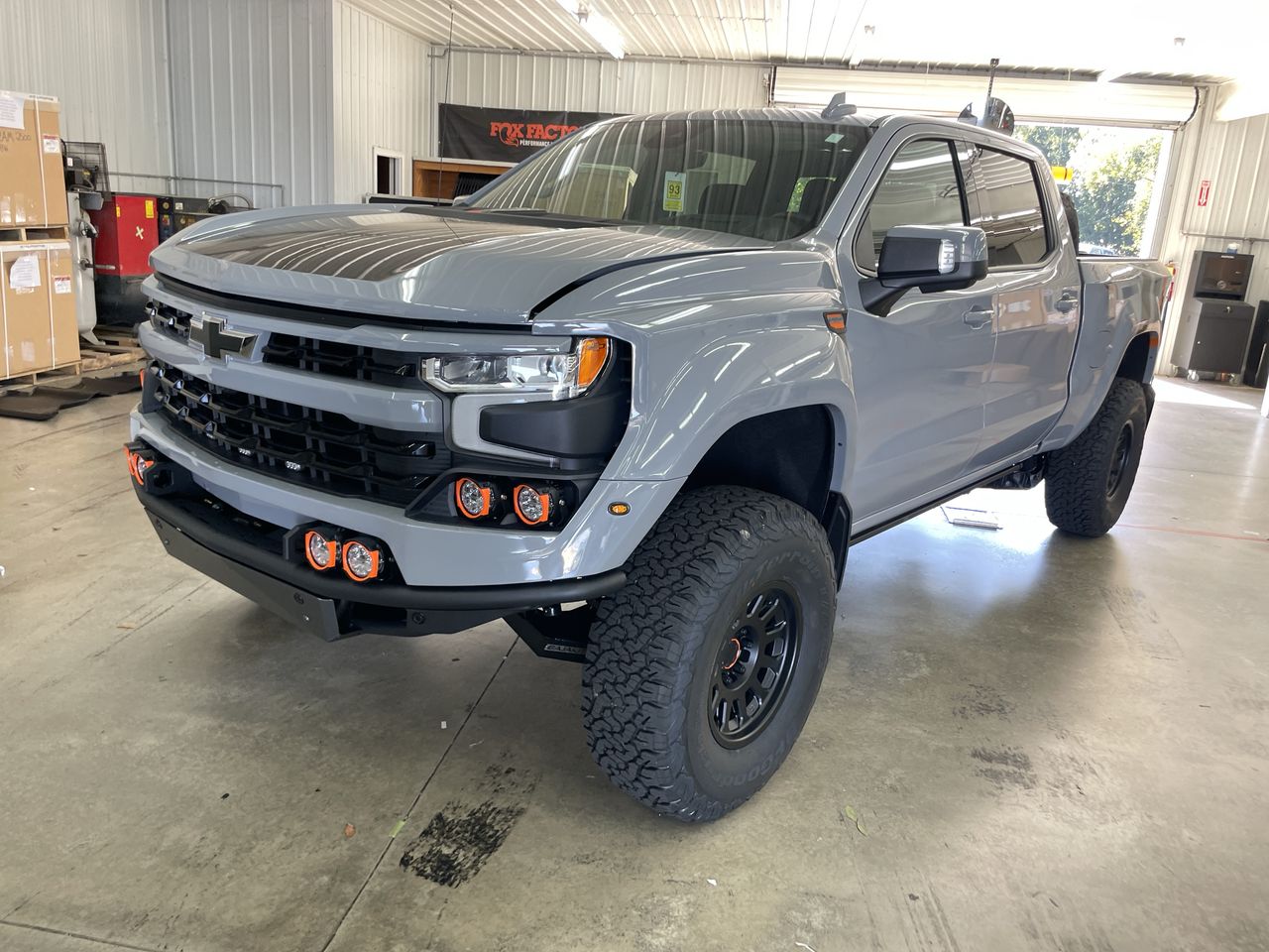 Vehicle Image 9