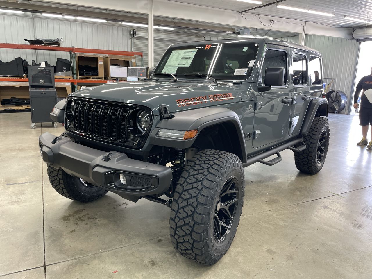 Vehicle Image 10