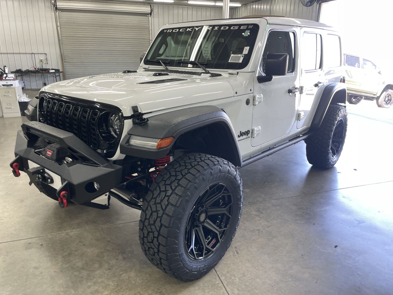 Vehicle Image 10