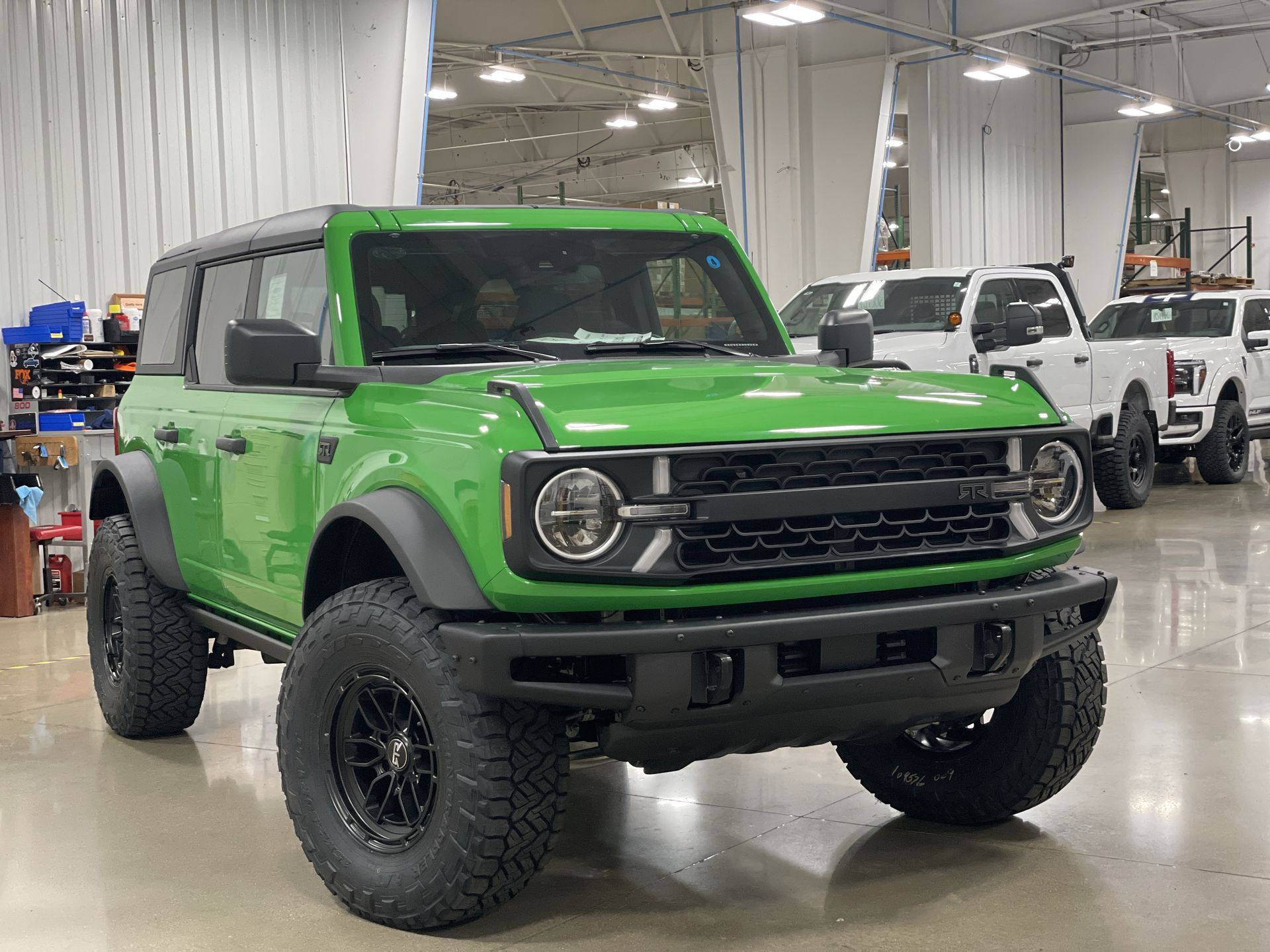 Vehicle Image 10