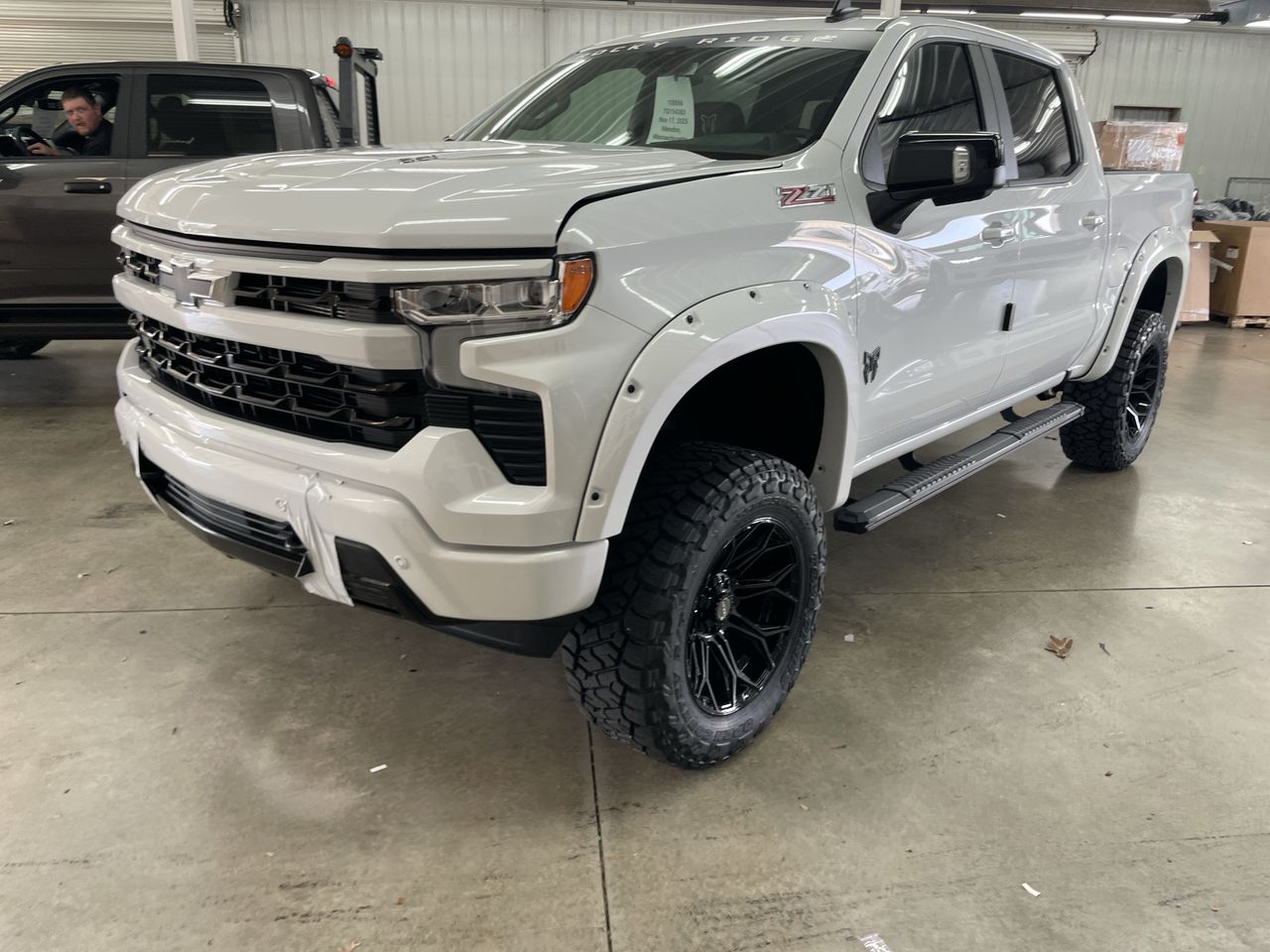 Vehicle Image 10