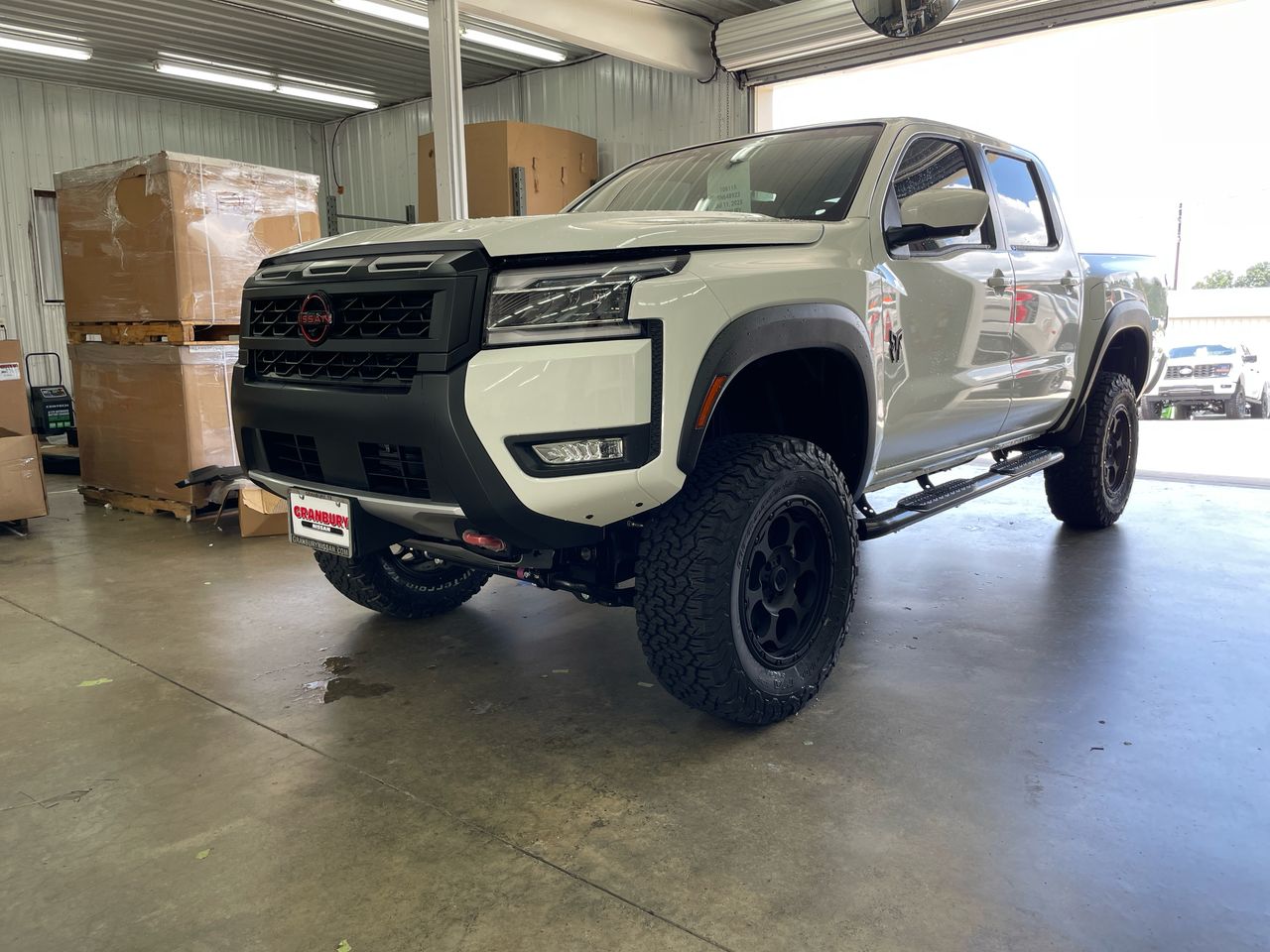 Vehicle Image 10