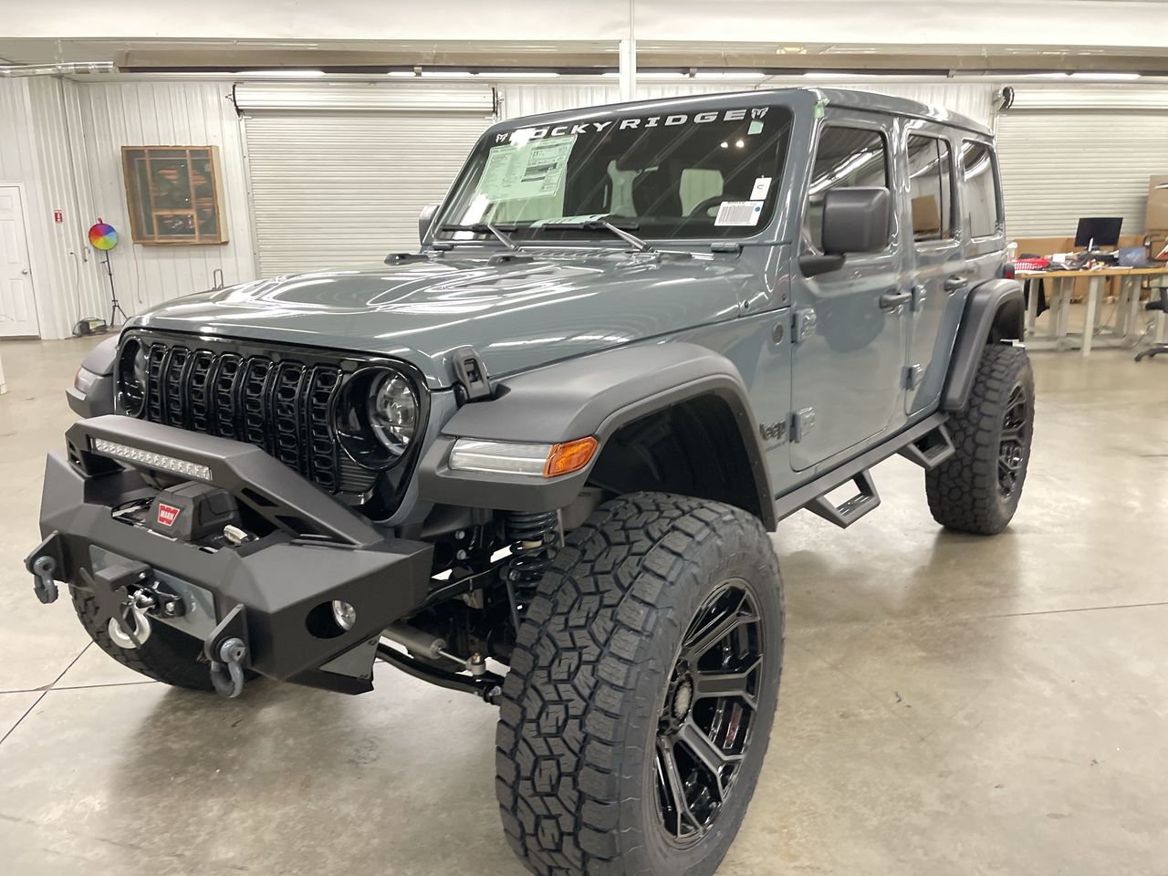 Vehicle Image 10