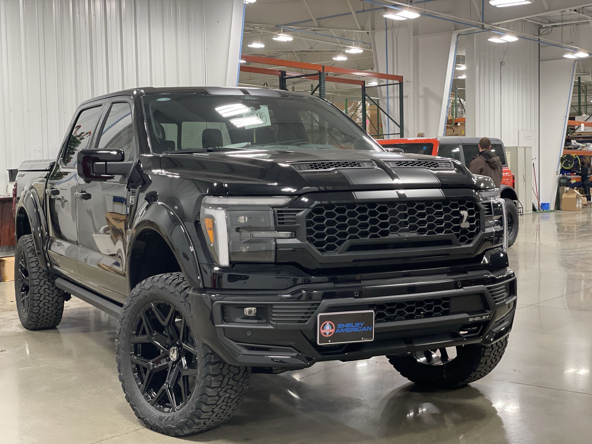 Vehicle Image 10