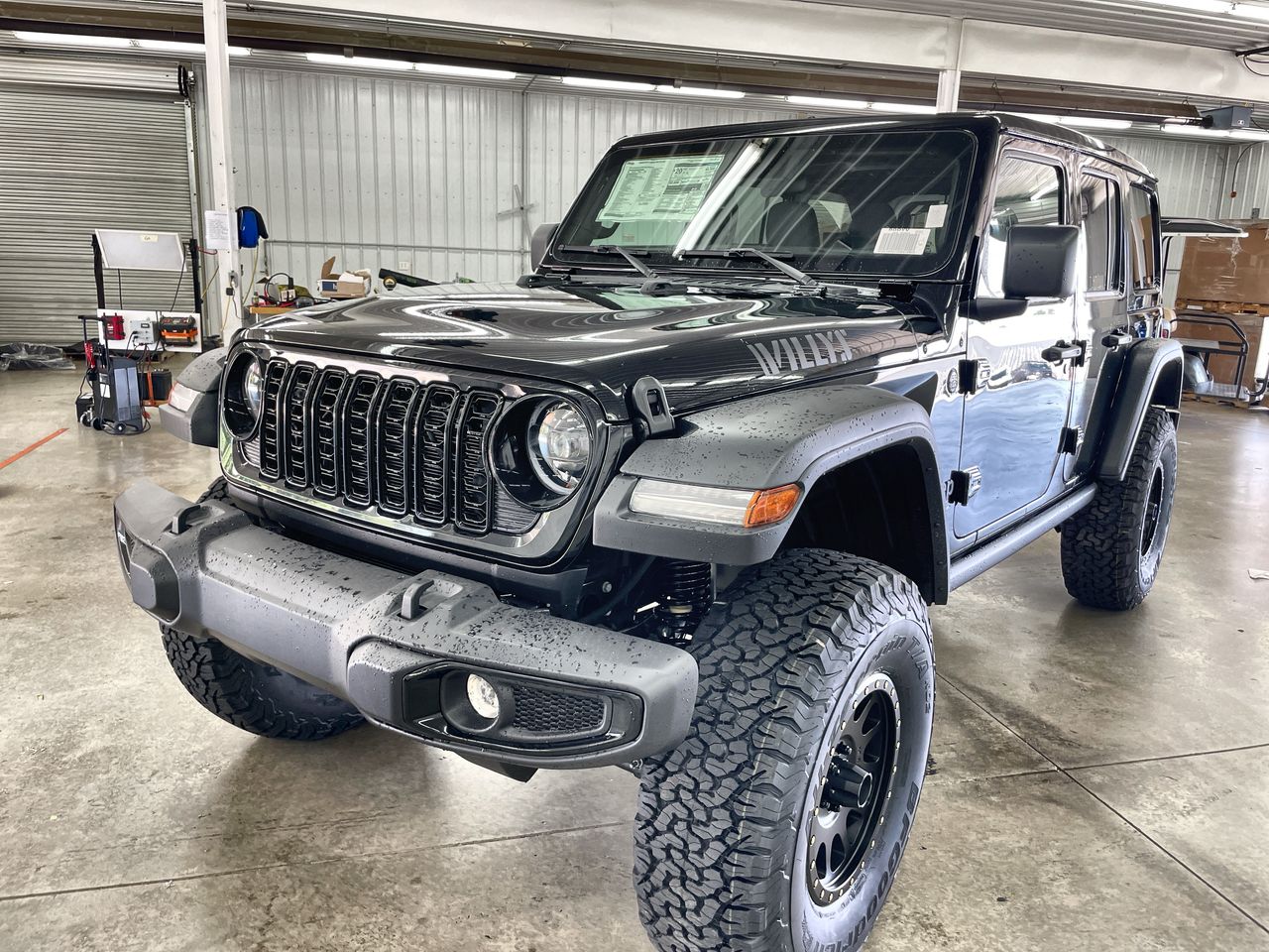 Vehicle Image 10