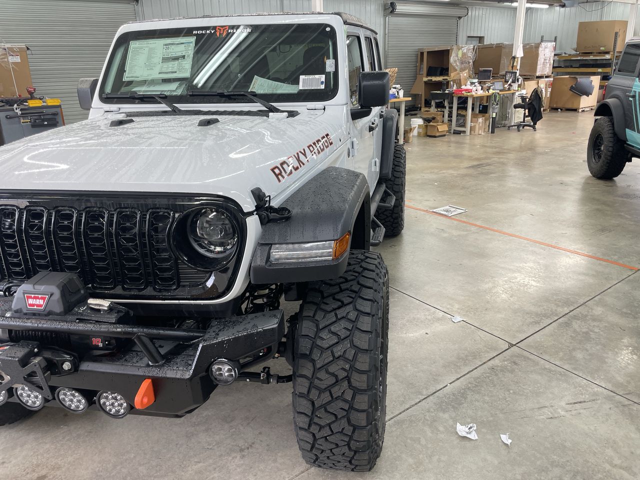 Vehicle Image 10