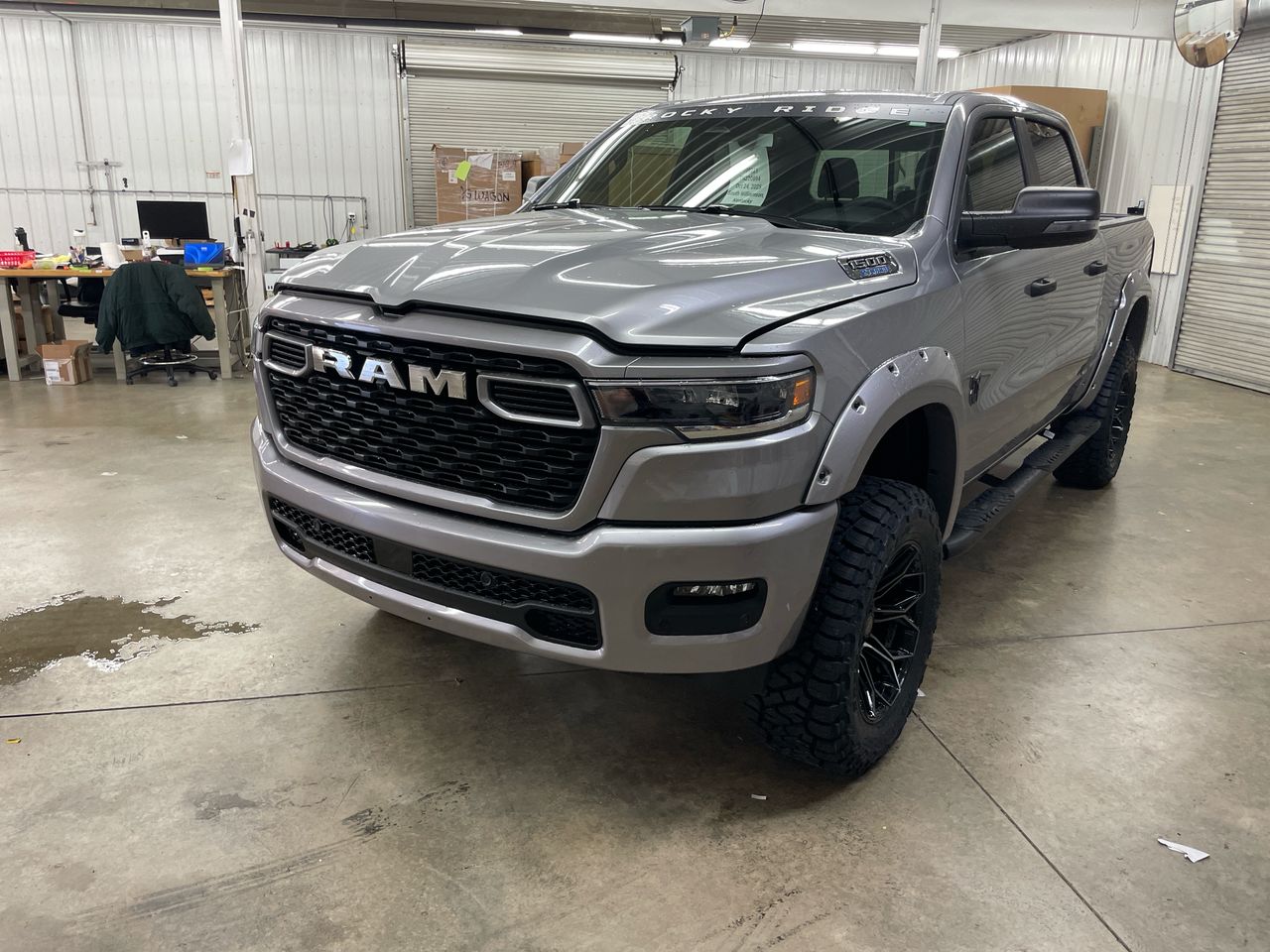 Vehicle Image 10