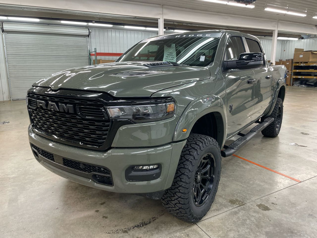 Vehicle Image 10