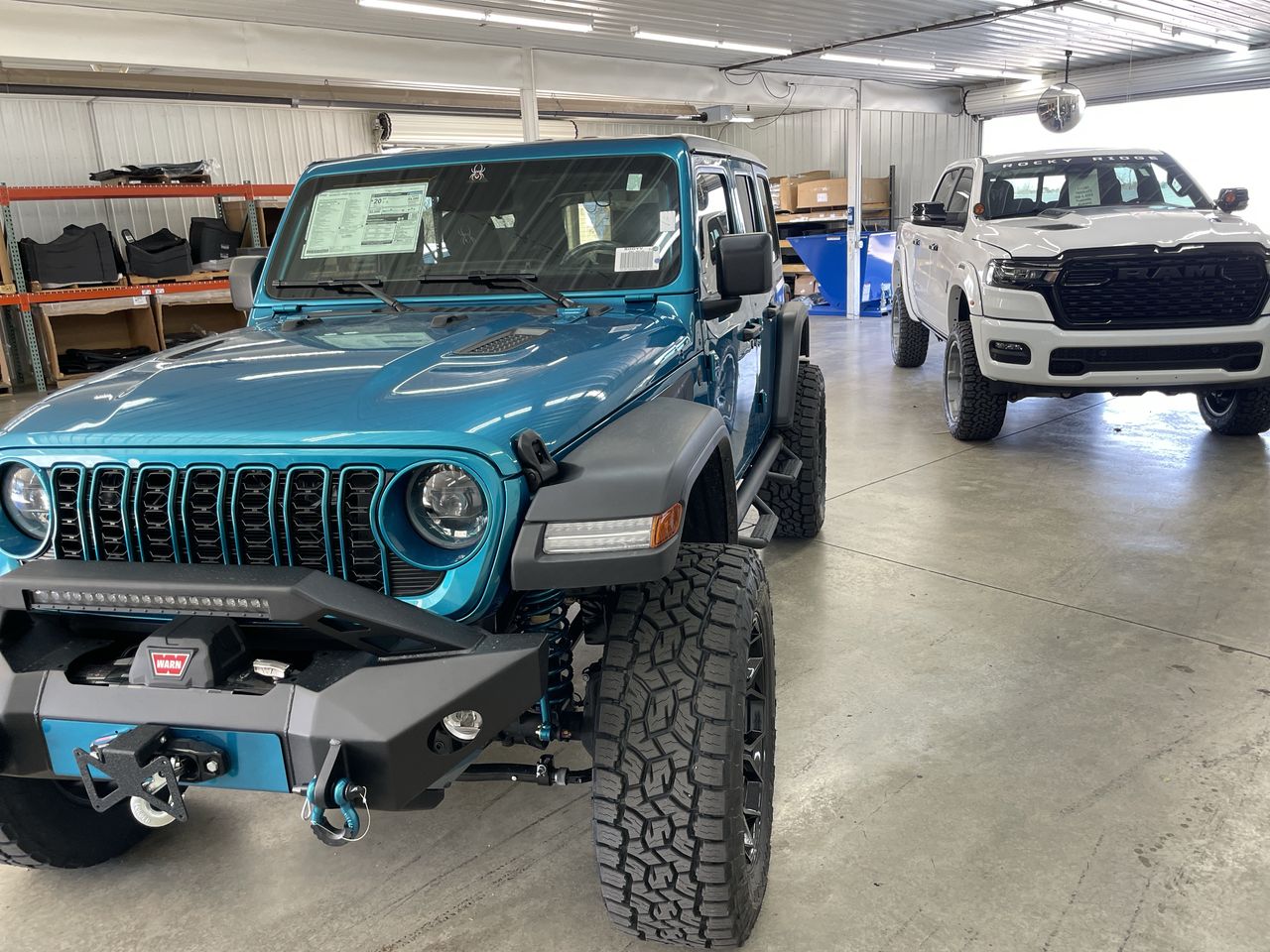 Vehicle Image 10