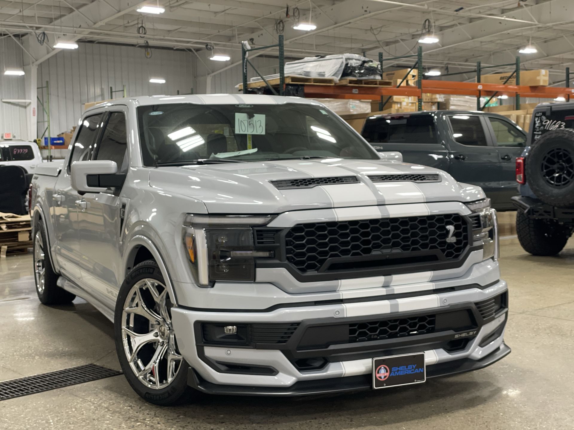 Vehicle Image 10