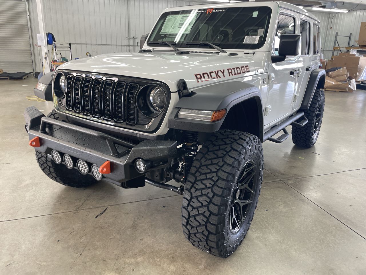 Vehicle Image 10