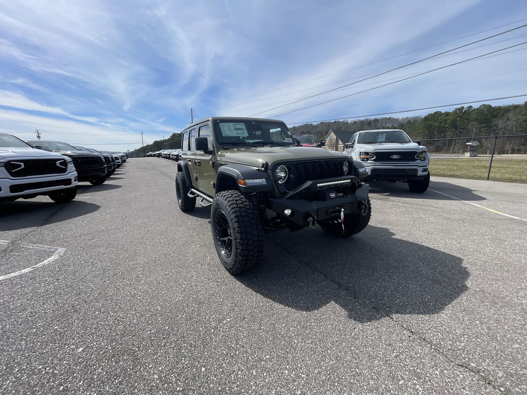 Vehicle Image 10