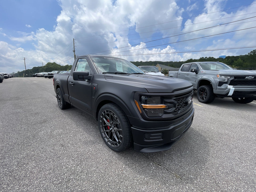 Vehicle Image 10