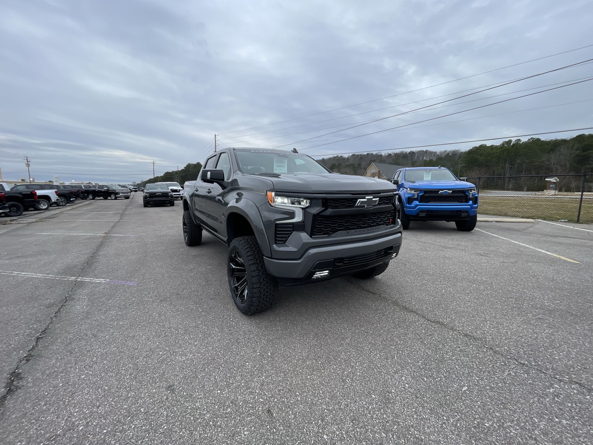 Vehicle Image 10