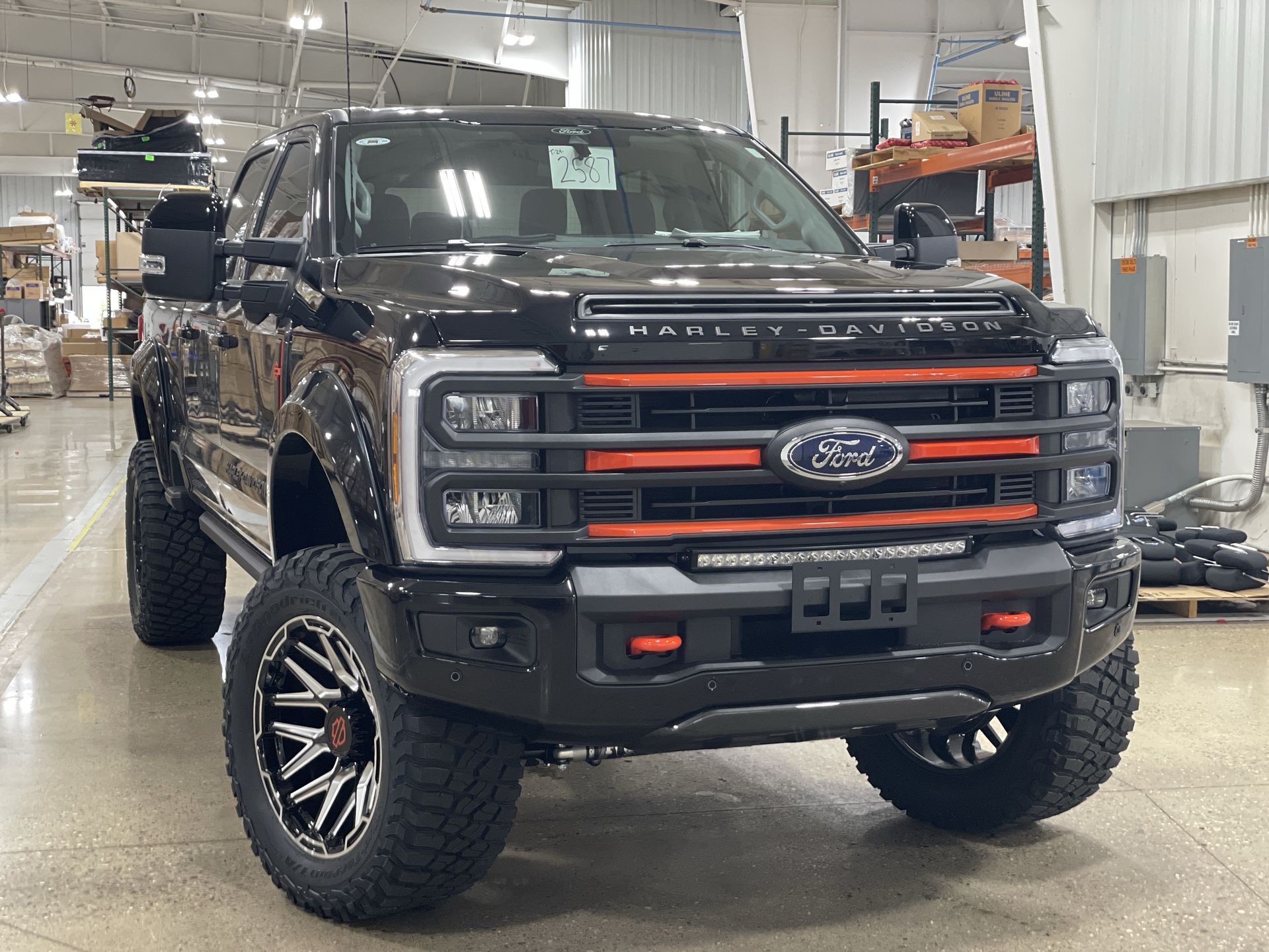 Vehicle Image 10