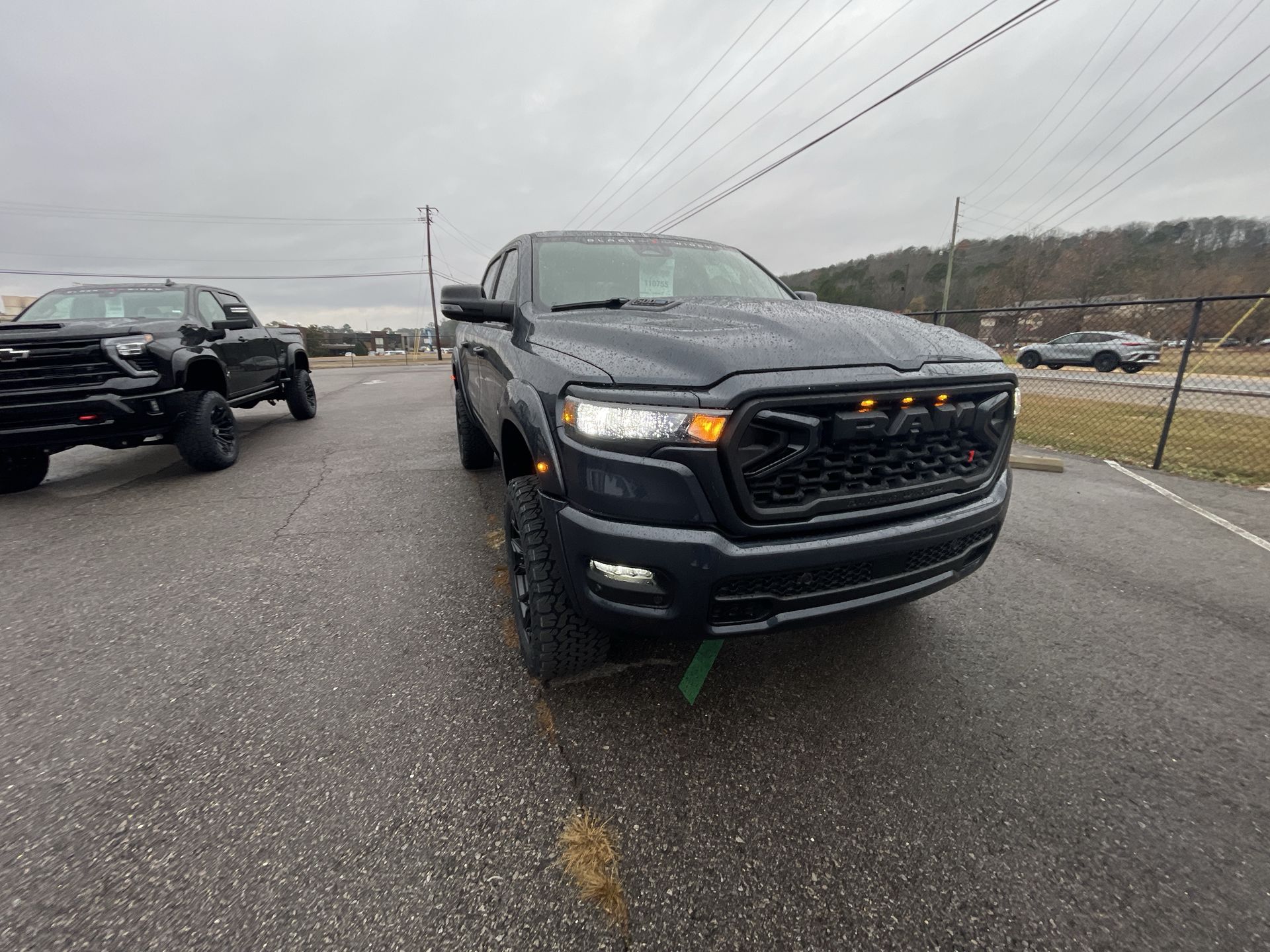 Vehicle Image 10