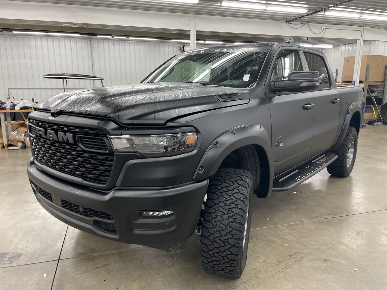 Vehicle Image 10