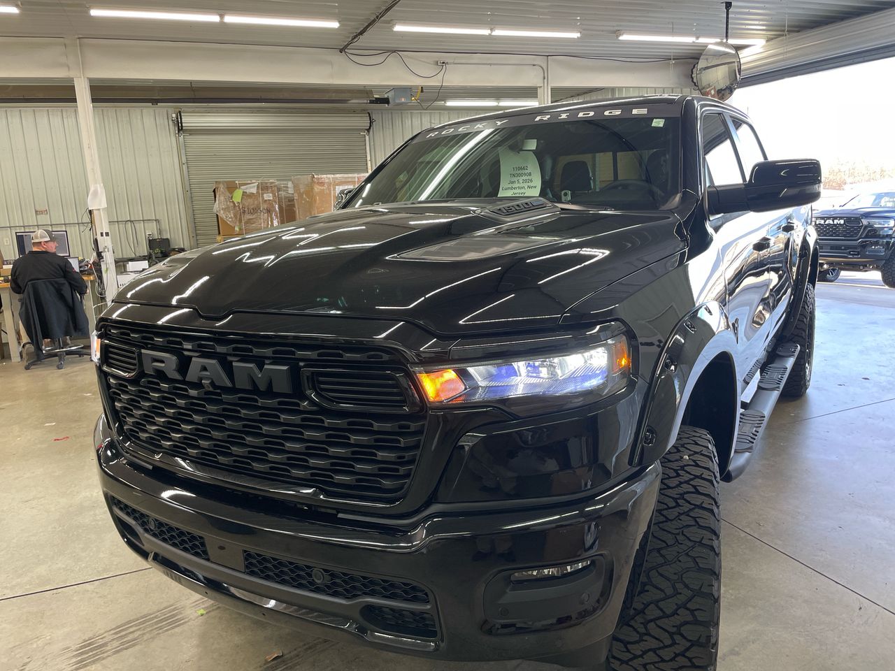 Vehicle Image 10