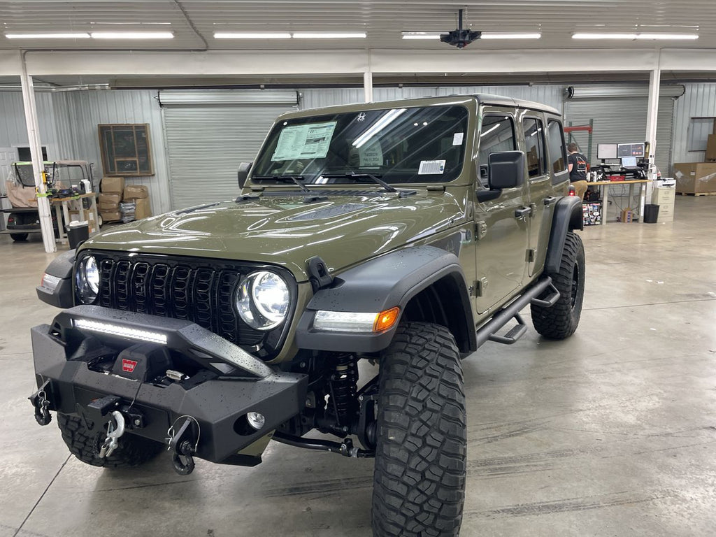 Vehicle Image 10
