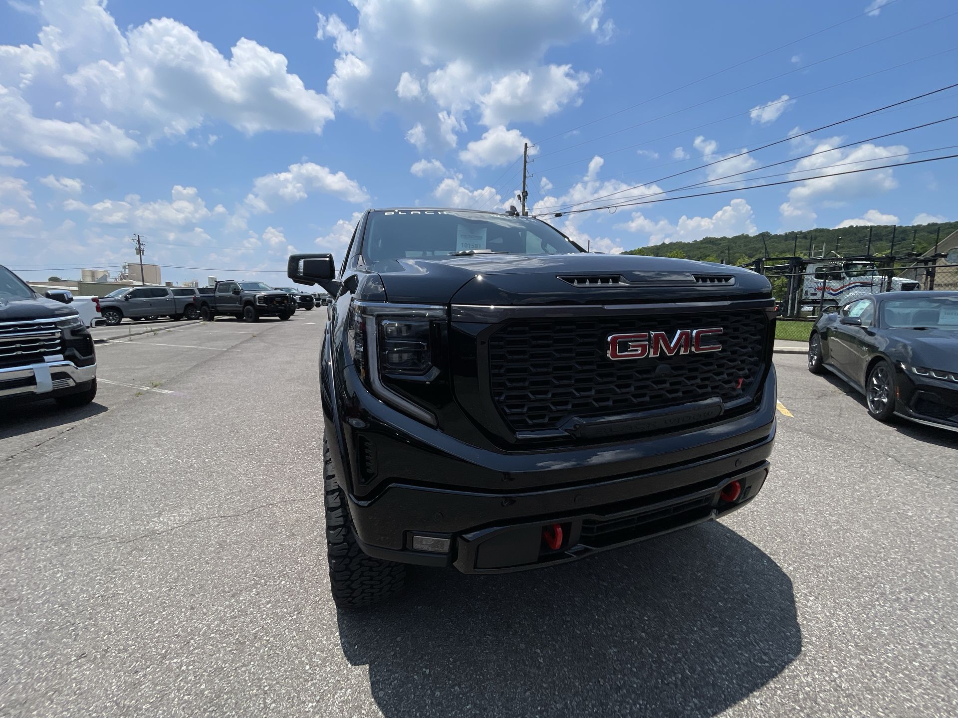 Vehicle Image 10