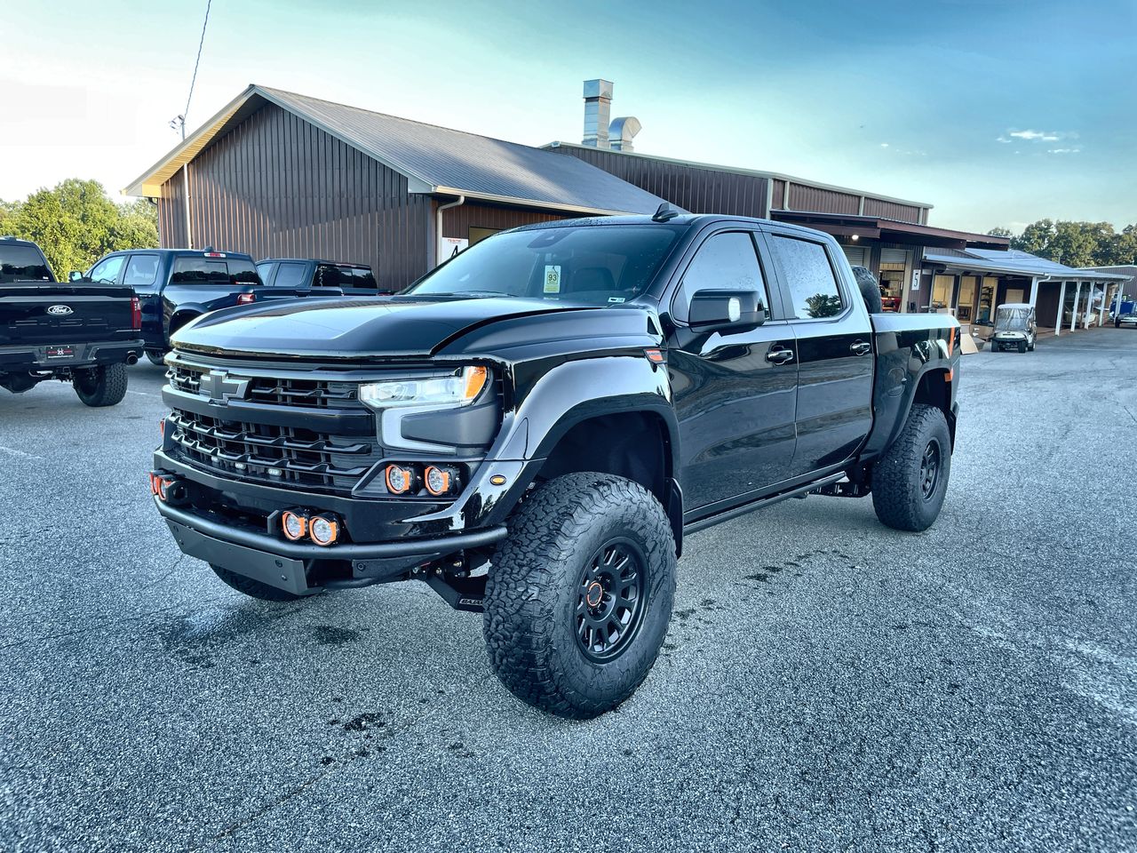 Vehicle Image 10