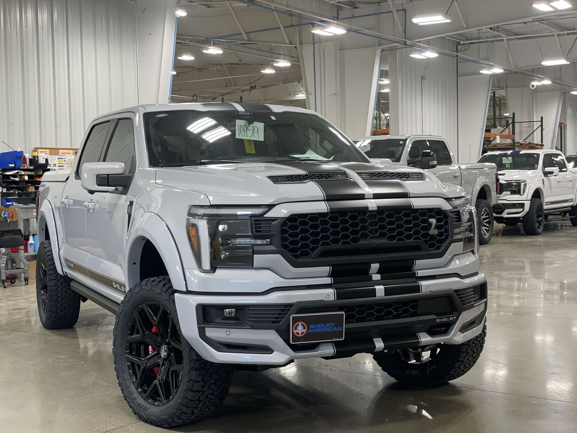Vehicle Image 10
