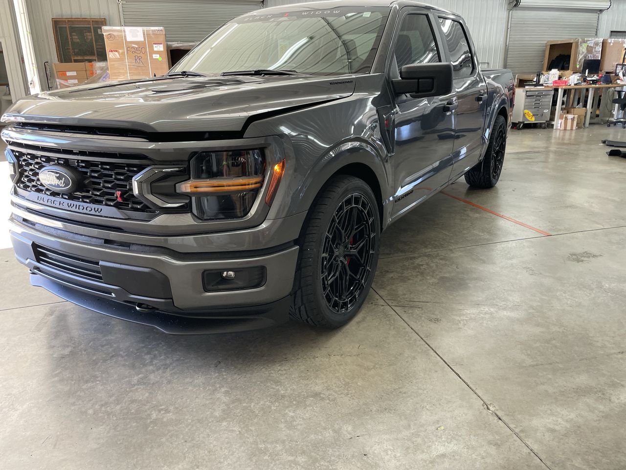 Vehicle Image 10
