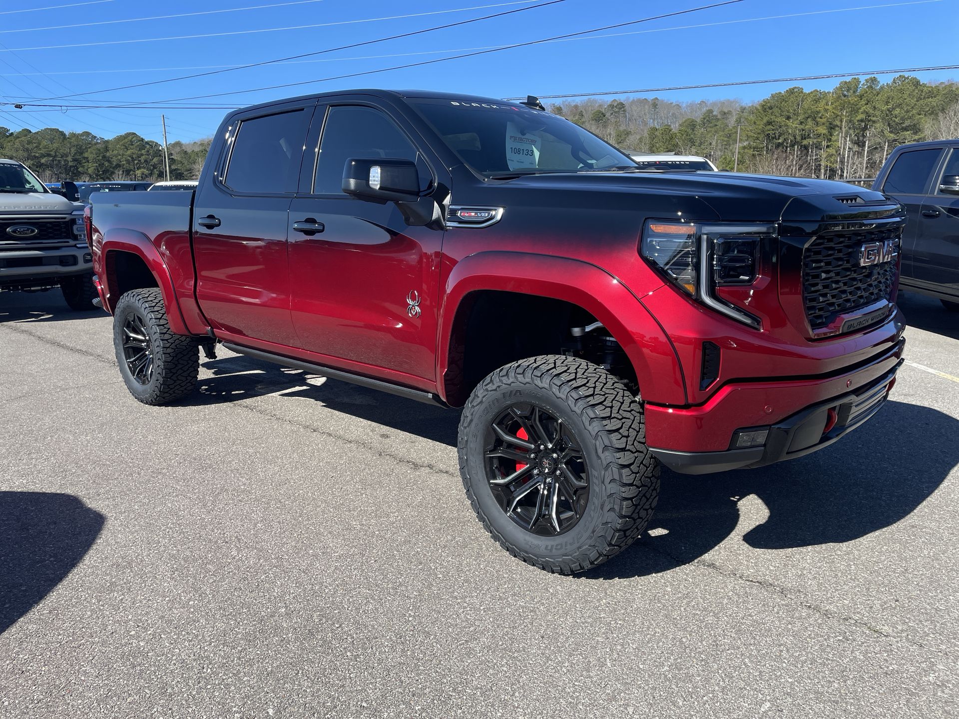 Vehicle Image 10