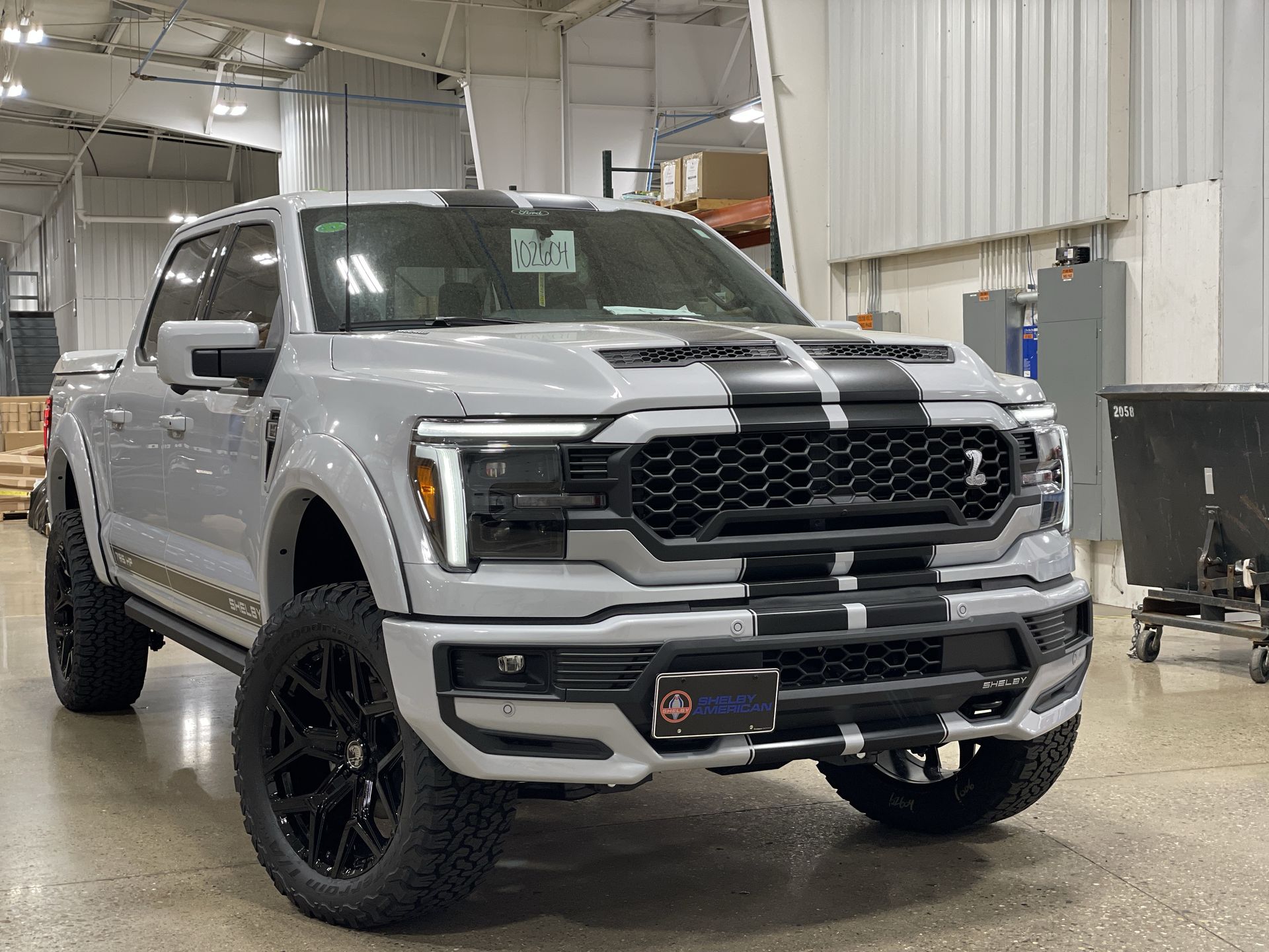 Vehicle Image 10