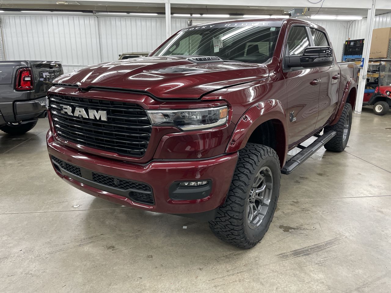Vehicle Image 10