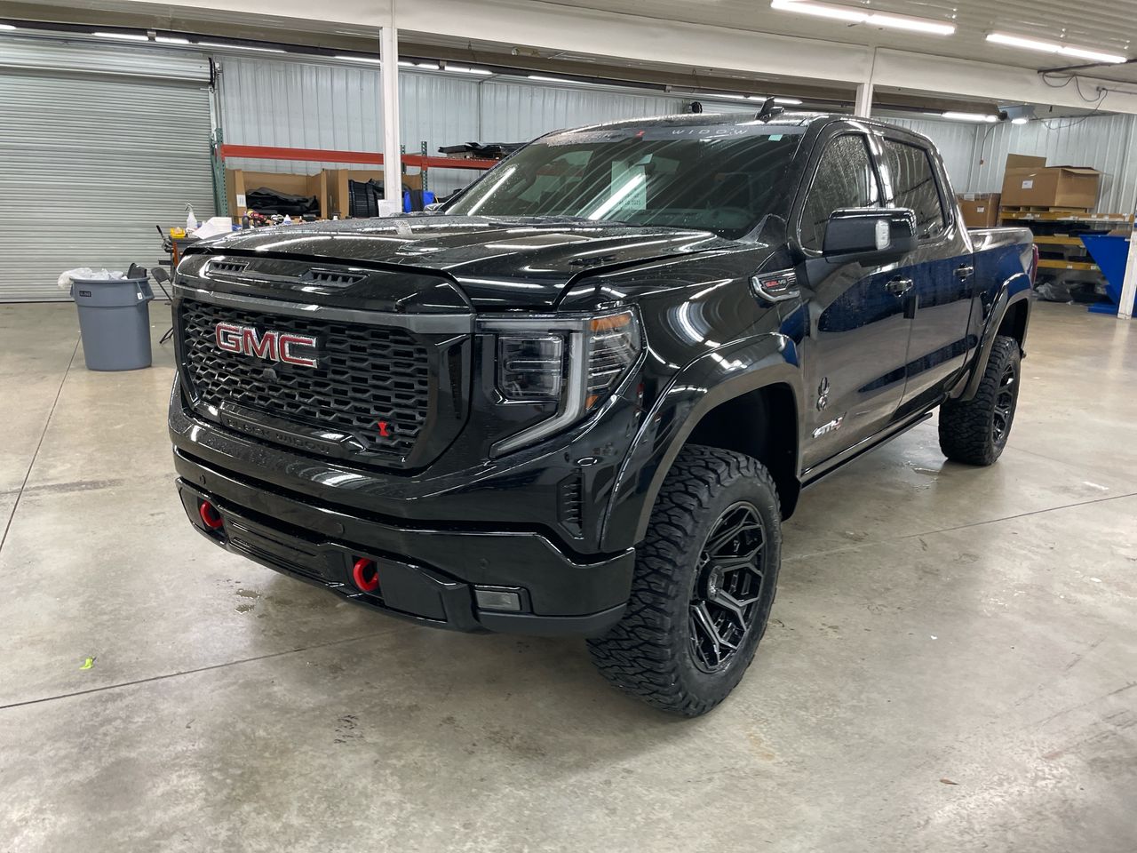 Vehicle Image 10