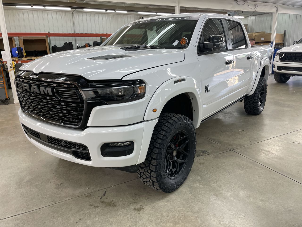 Vehicle Image 10