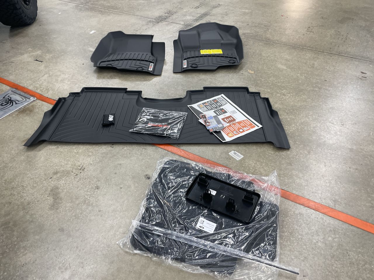 Vehicle Image 9