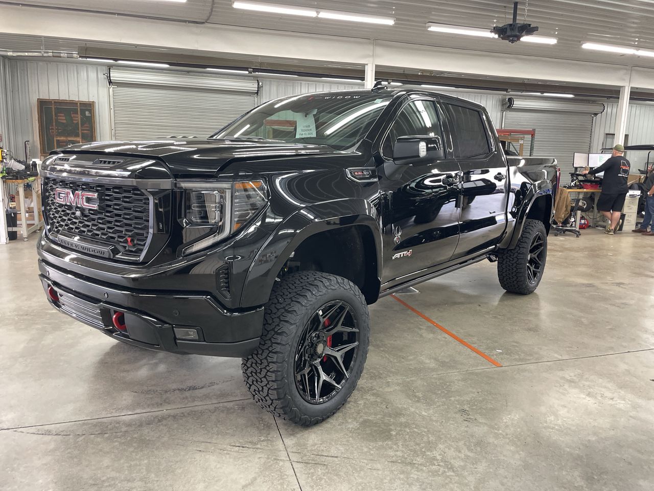 Vehicle Image 10