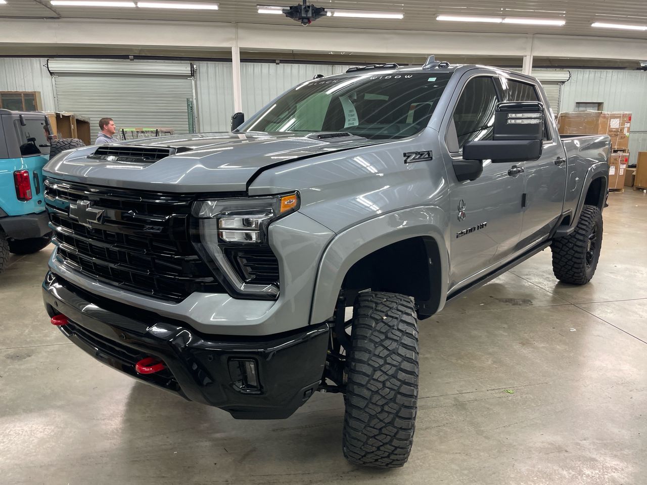 Vehicle Image 10