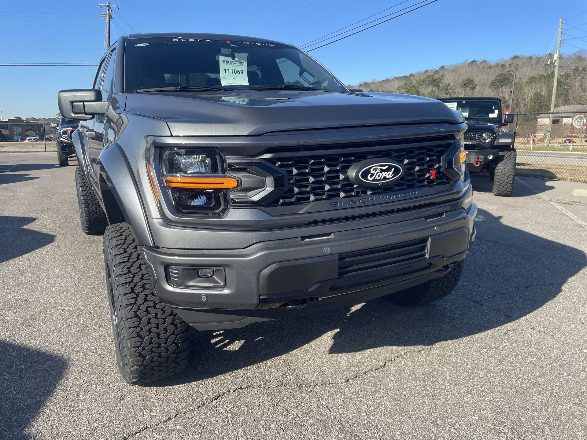 Vehicle Image 10