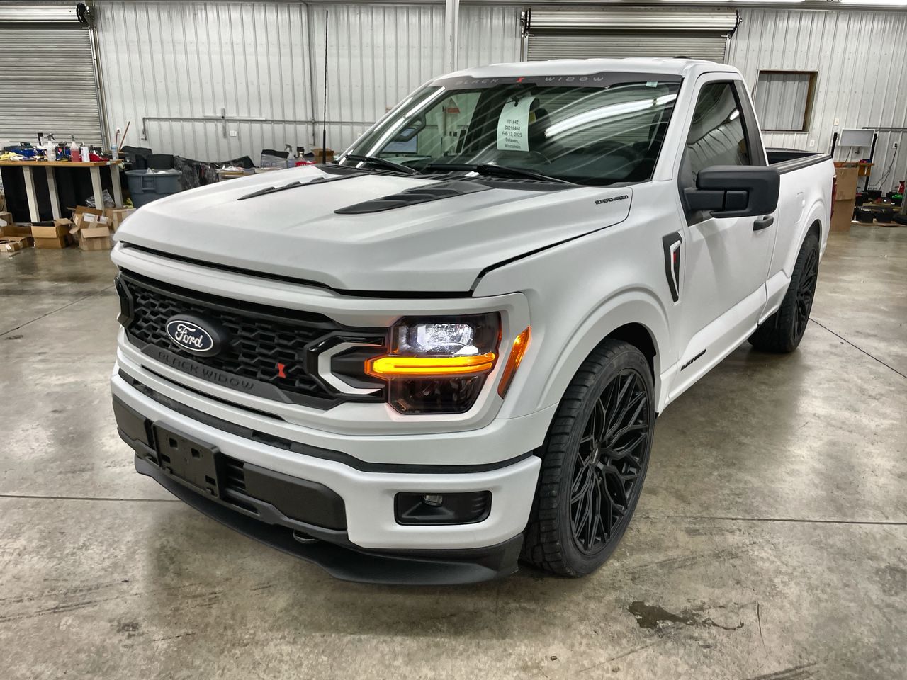 Vehicle Image 10