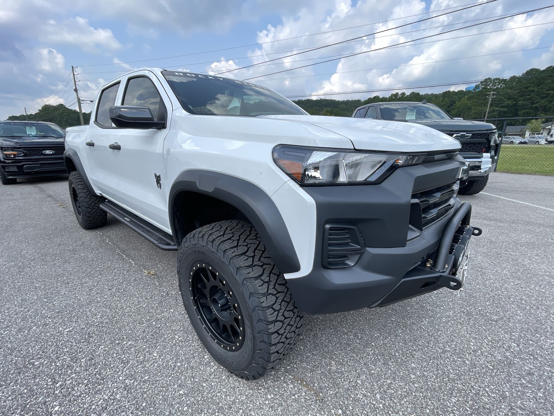 Vehicle Image 10