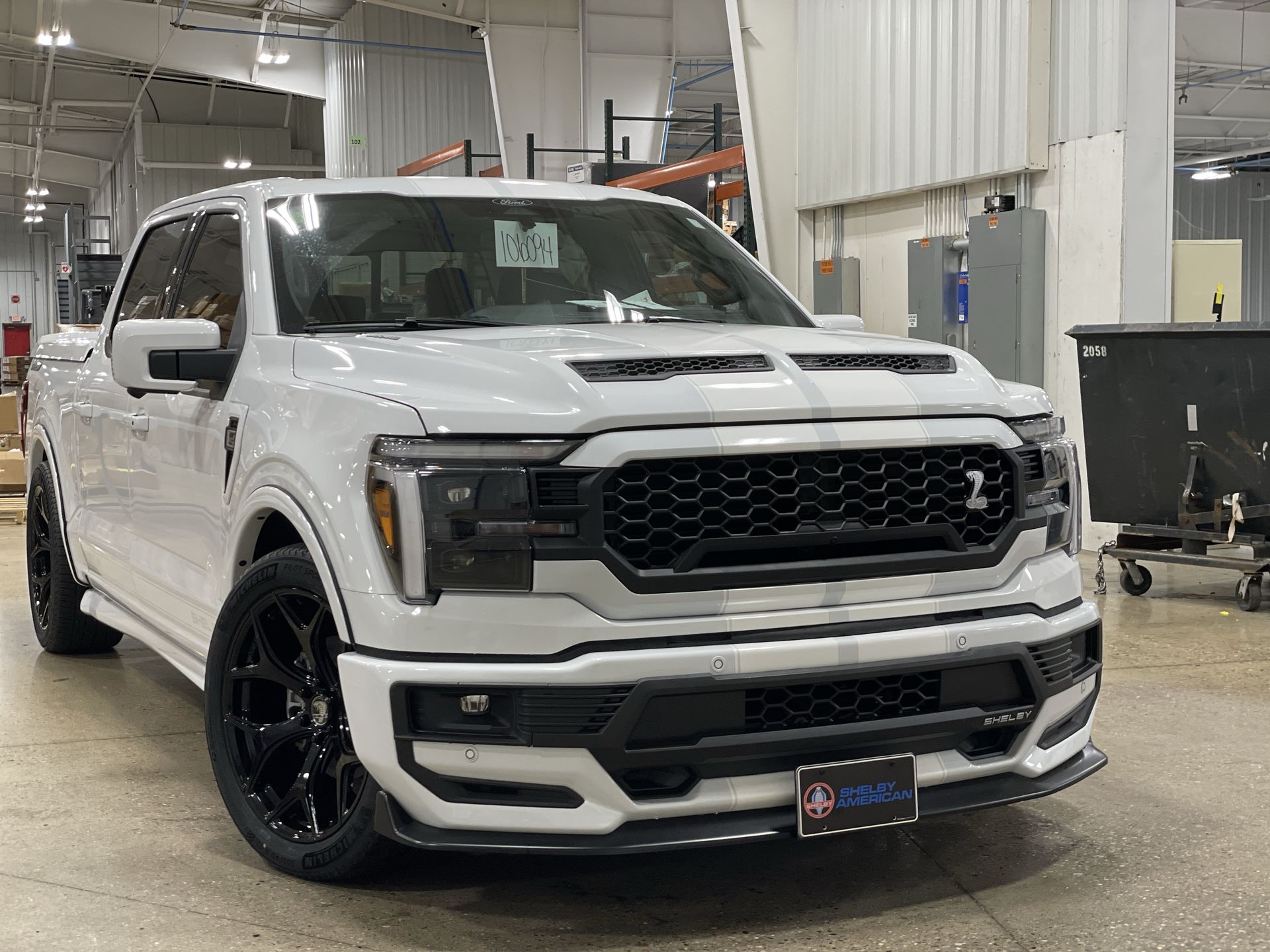 Vehicle Image 10