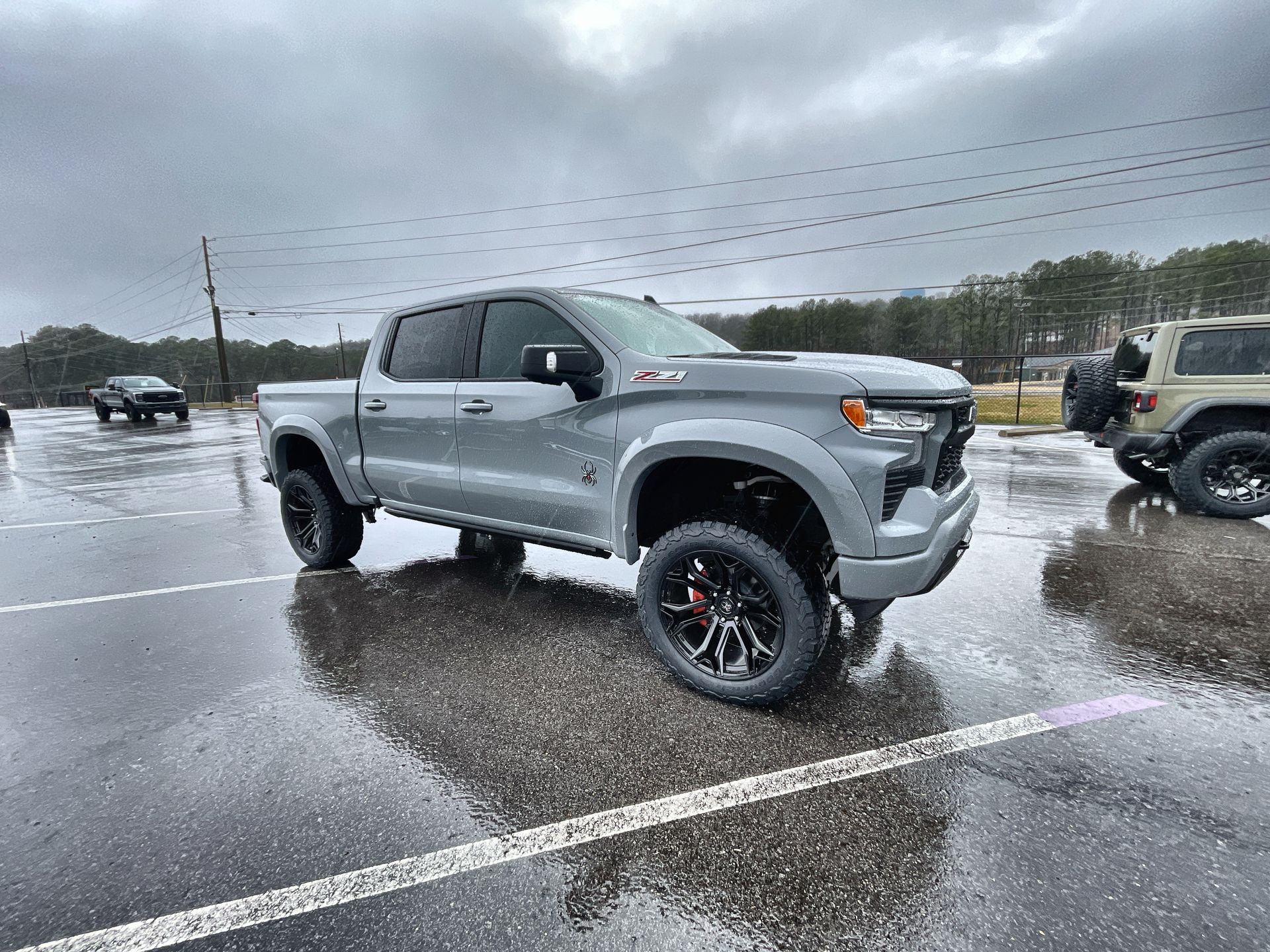 Vehicle Image 10