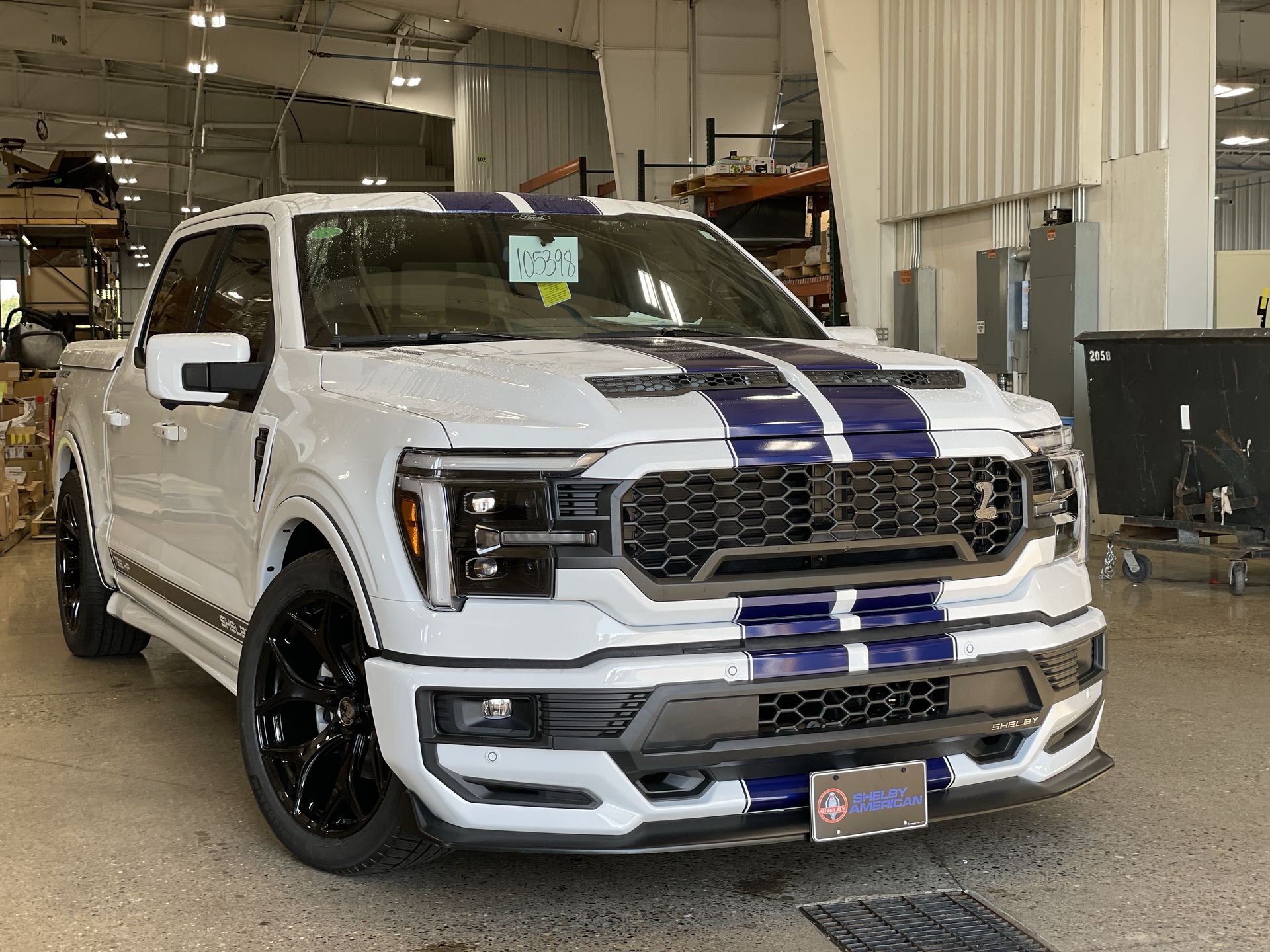 Vehicle Image 10