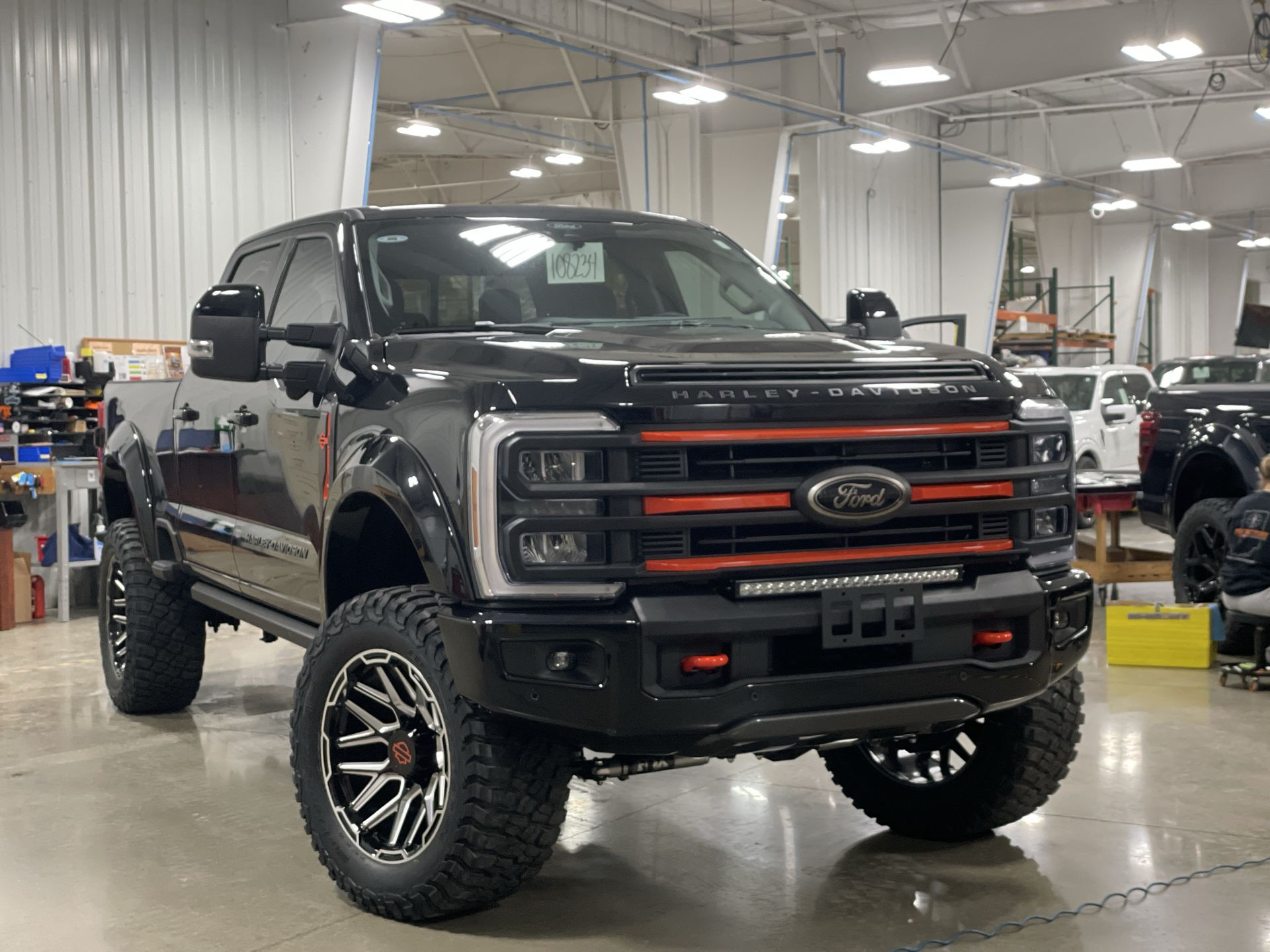 Vehicle Image 10