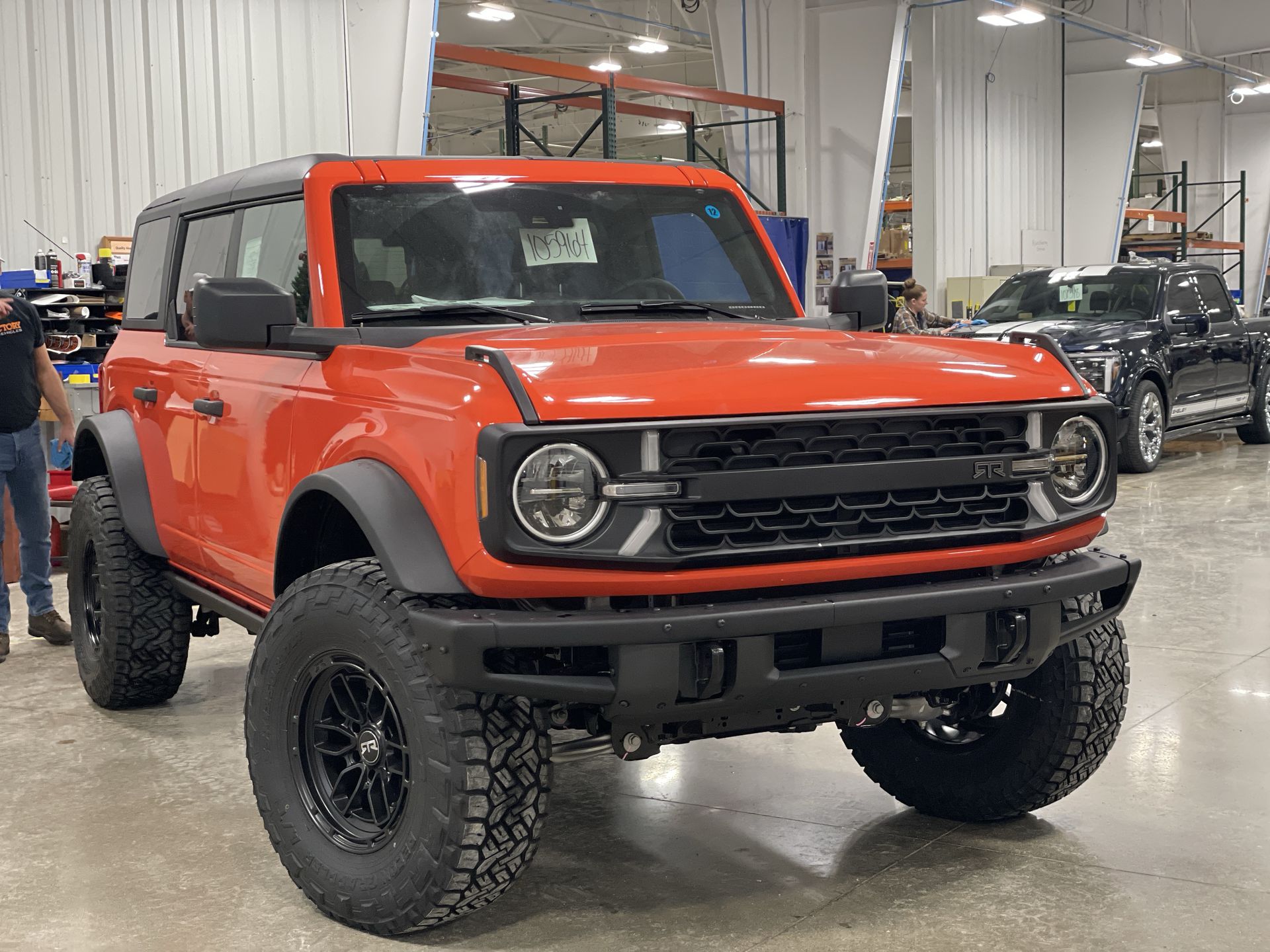 Vehicle Image 10