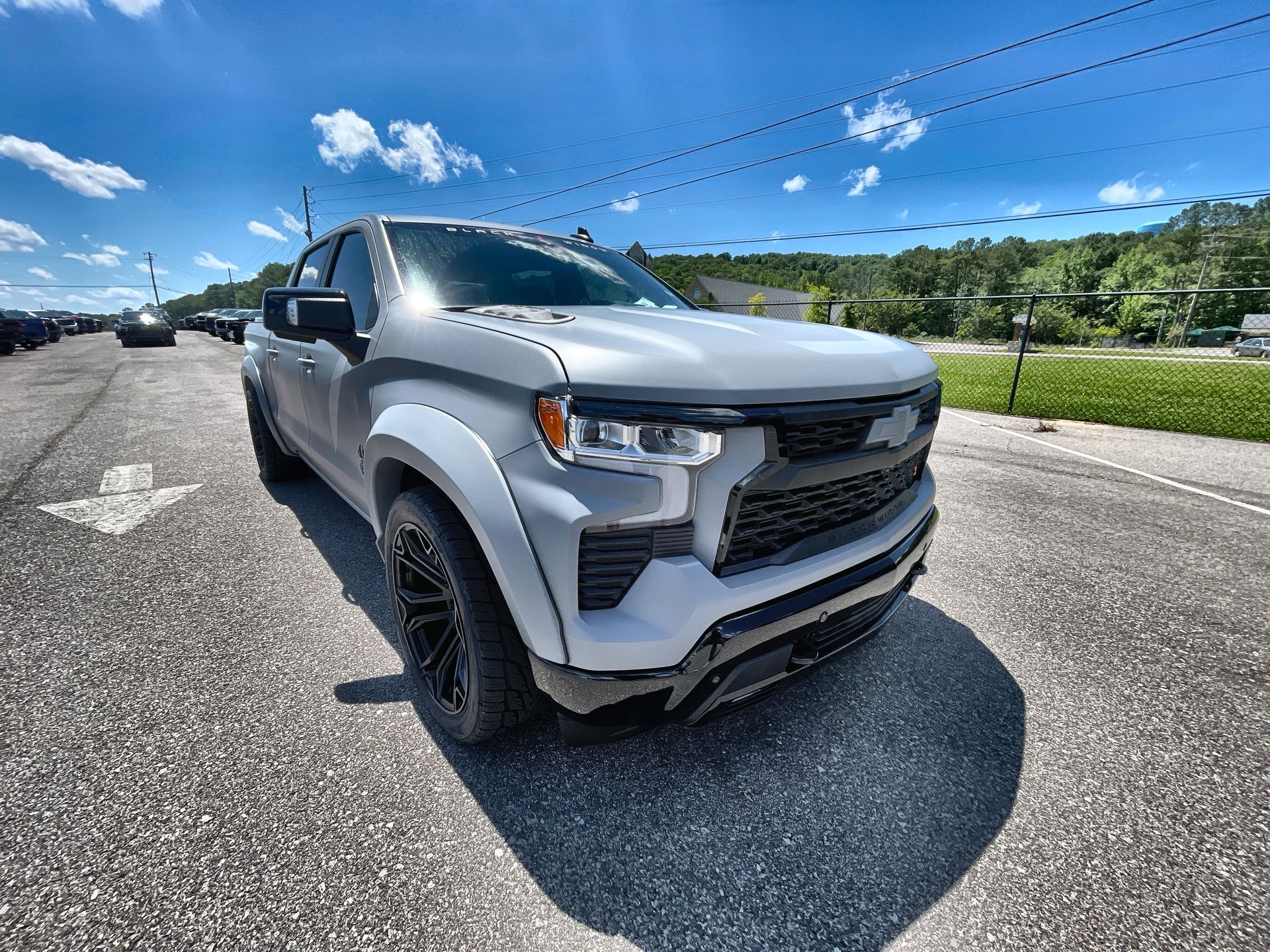 Vehicle Image 10