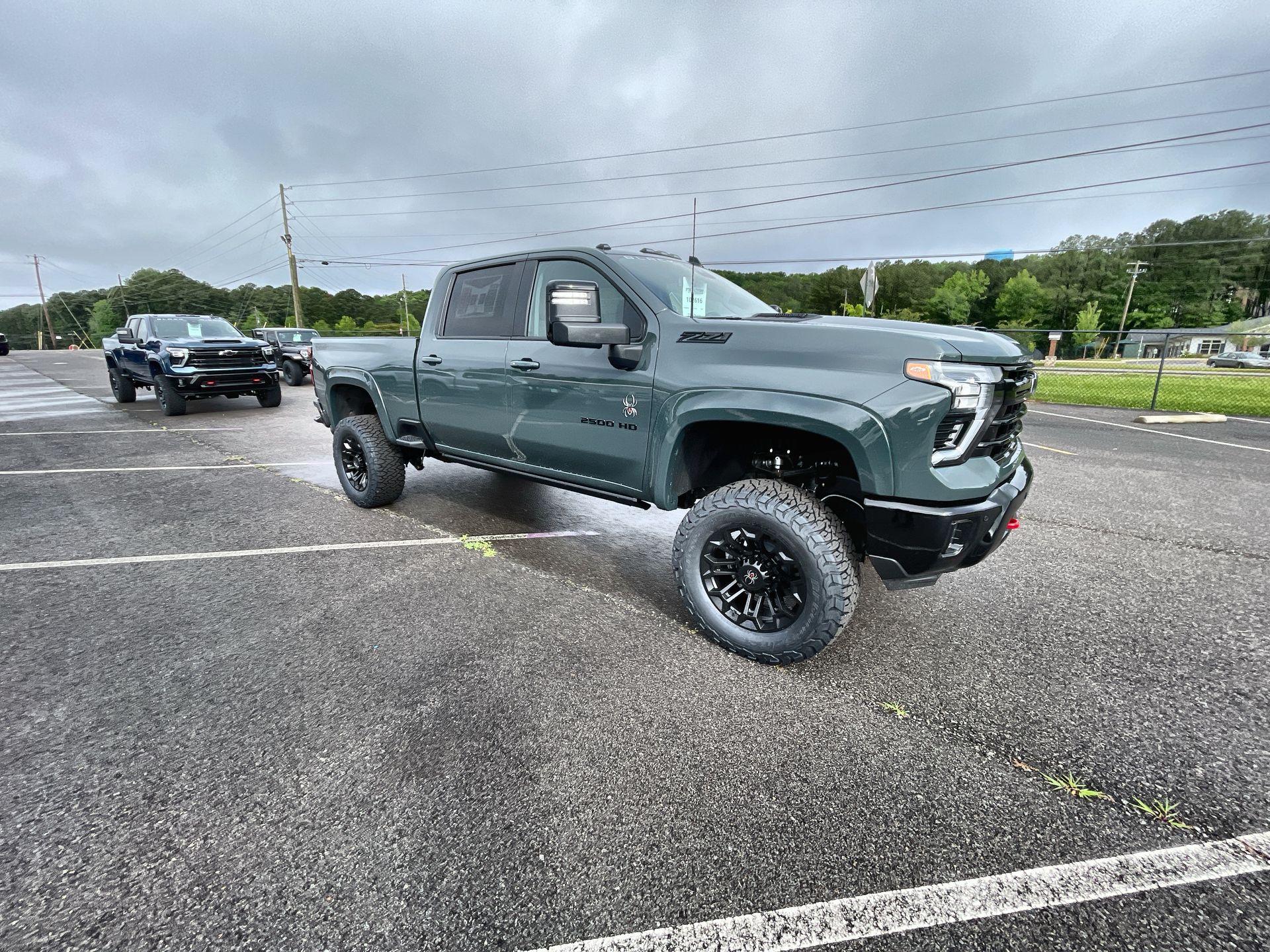 Vehicle Image 10