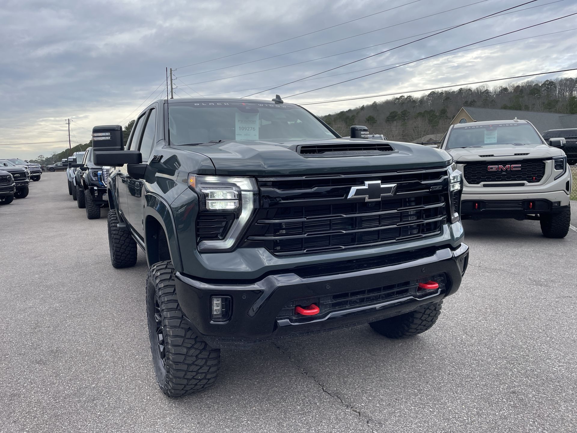 Vehicle Image 10