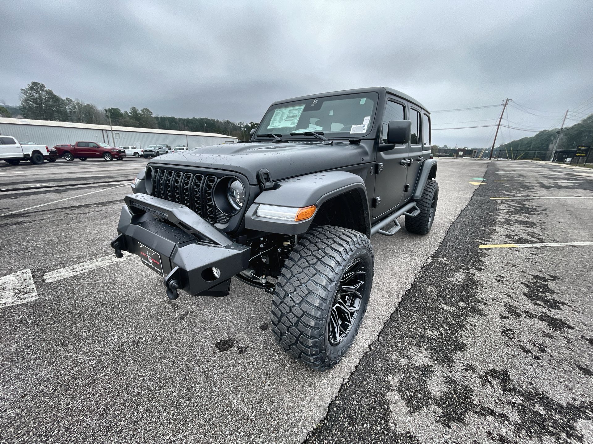 Vehicle Image 10