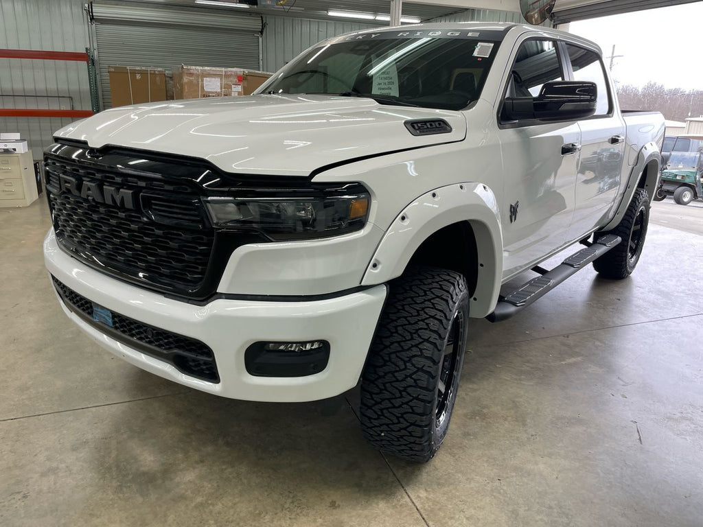 Vehicle Image 10