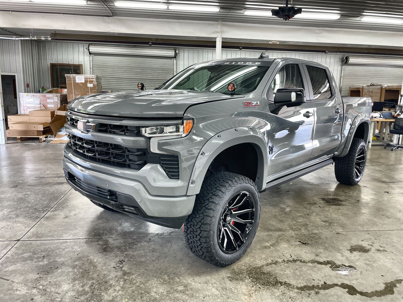 Vehicle Image 10
