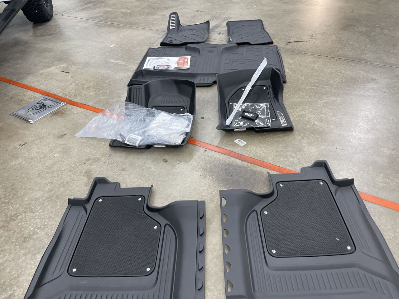 Vehicle Image 9